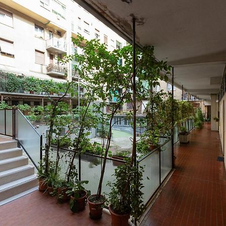 Cagnola Cozy Apartament With Balcony Milan Exterior photo