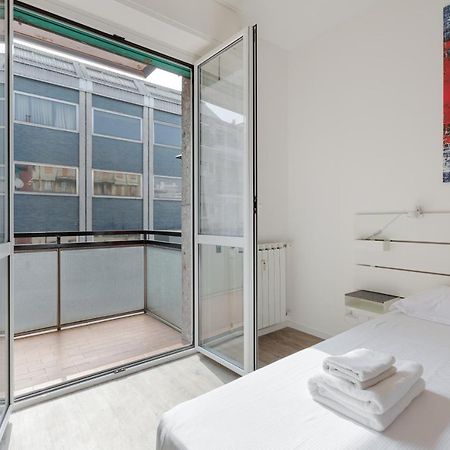 Cagnola Cozy Apartament With Balcony Milan Exterior photo