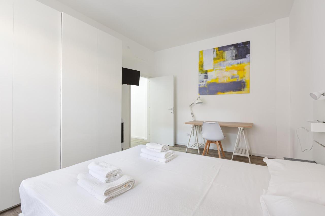 Cagnola Cozy Apartament With Balcony Milan Exterior photo